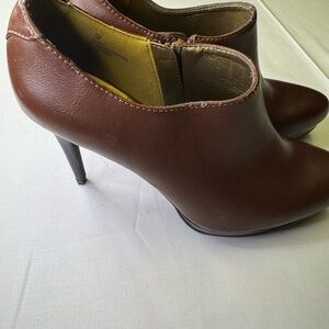 Worthington Brown Leather Ankle Boots 7M